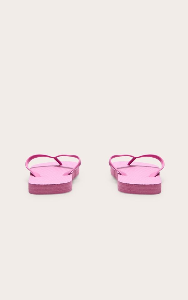 dde5160f2dd4ad4c534fb63f2bca6c0f422d4ced_CLV1492_3_white_and_pink_flip_flop_2_pack