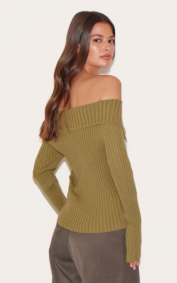 de6d117d7dc892a6655ca518b34198f06eddf3a8_CNL6066_2_olive_rib_knit_fold_over_button_up_top