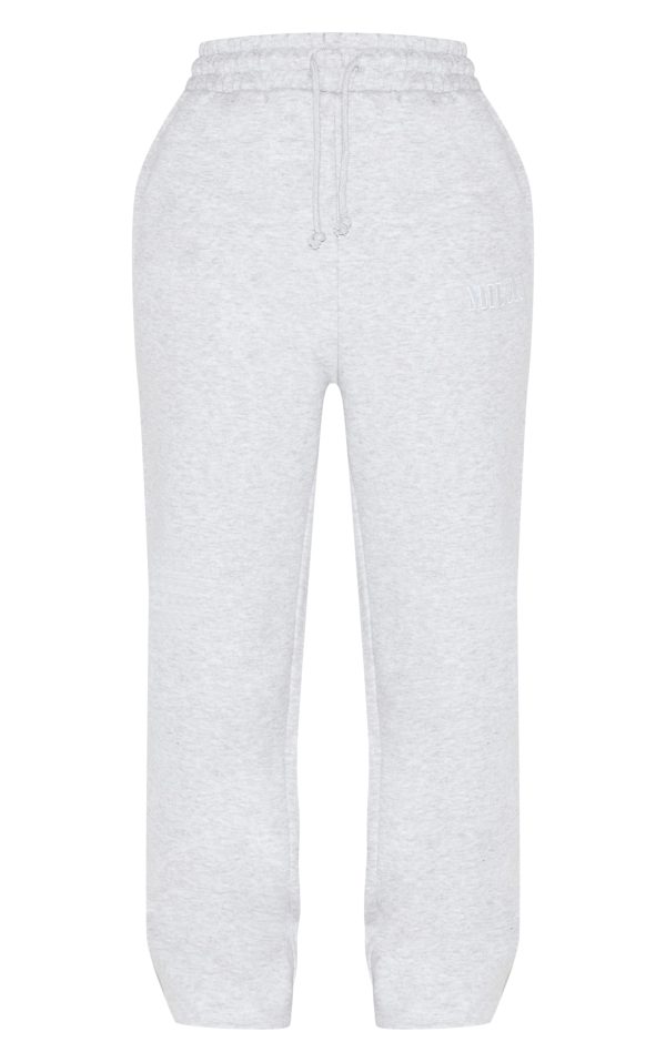deea1fd41fd2fa6244ede90c4f4210965268d0ad_CNK4683_5_petite_ash_grey_slogan_detail_straight_leg_joggers
