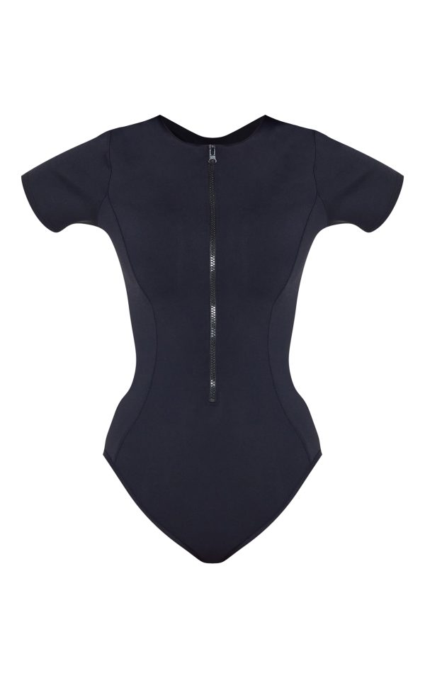 df7bcf8b5945dccfadc3372070dd5c0db29a3e53_CMA7468_5_black_scuba_zip_up_swimsuit