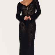 dfb8945419658ef4cc7f23fb78663ec41e907401_CNM4788_1_petite_black_knit_v_neck_maxi_dress