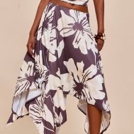 e1108a4064da80a7ab4688e59de27f22e872ef94_CNN4746_2_brown_floral_print_slinky_asymmetrical_hem_maxi_skirt