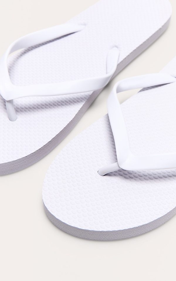 e3e46bbffdeb2435483d65e3514d436852dda9c0_CLV1492_4_white_and_pink_flip_flop_2_pack