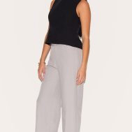 e43bc15eb850abae28330e1ee7e6f8413ead0918_CNM9015_3_petite_black_sleeveless_bow_detail_top