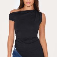 e4e7a298ed530b2b34b16dee5d6456b4d6c9db68_CNL8994_1_black_asymmetric_shoulder_extreme_longline_top