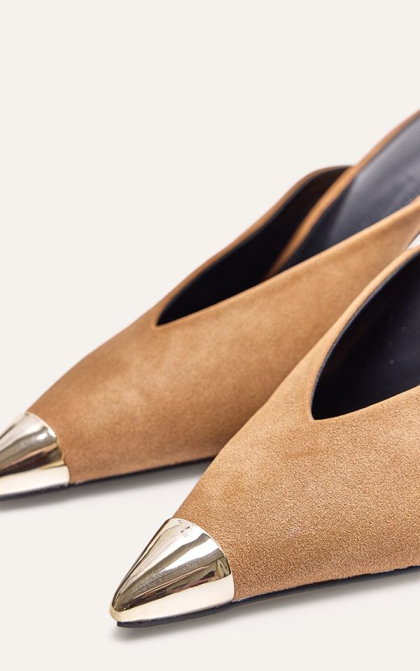 e50ae2b8832ca3b9f4f6494e46d69ce70232a059_CNL1922_4_camel_faux_suede_silver_toe_cap_point_toe_heeled_mules