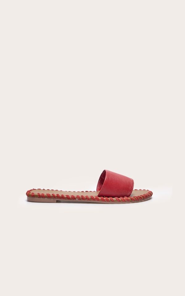 e53e2c7a1ab2a3b2be34d638baf1948ab41ea359_CNJ4663_1_red_real_leather_round_toe_stitch_detail_mule_sandals