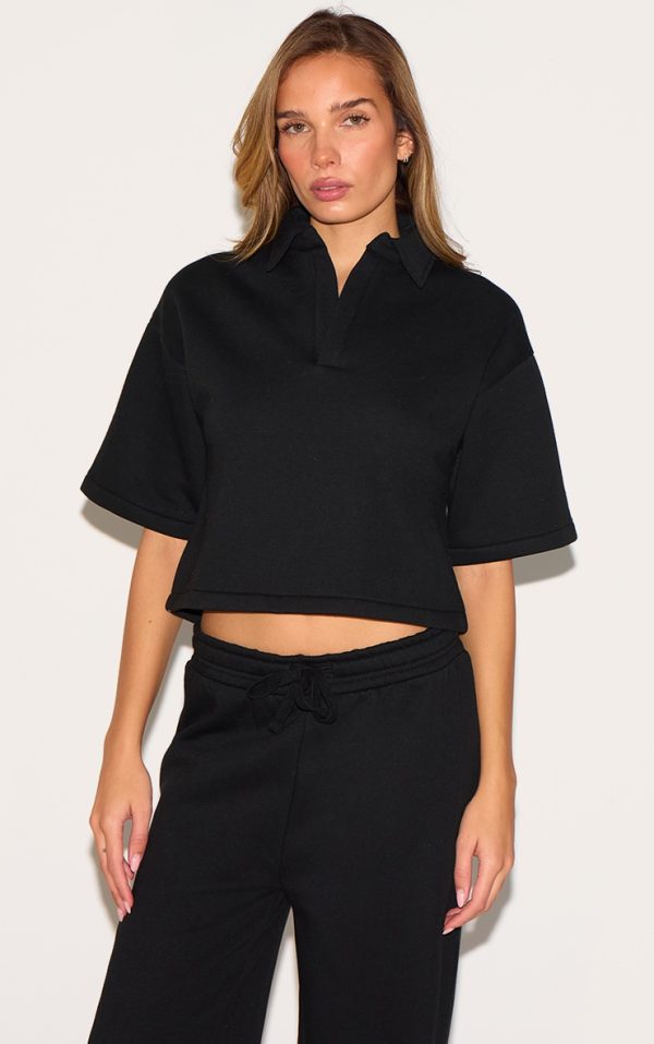 e5b0002994de86c80756329978a6252cb7deea35_CNM4677_1_black_boxy_collar_detail_cropped_sweatshirt