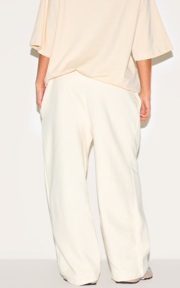 e7192fca8cbbf8b69dc077abd7ca30c5ab0e6c68_CNK0414_3_petite_cream_oversized_wide_leg_joggers