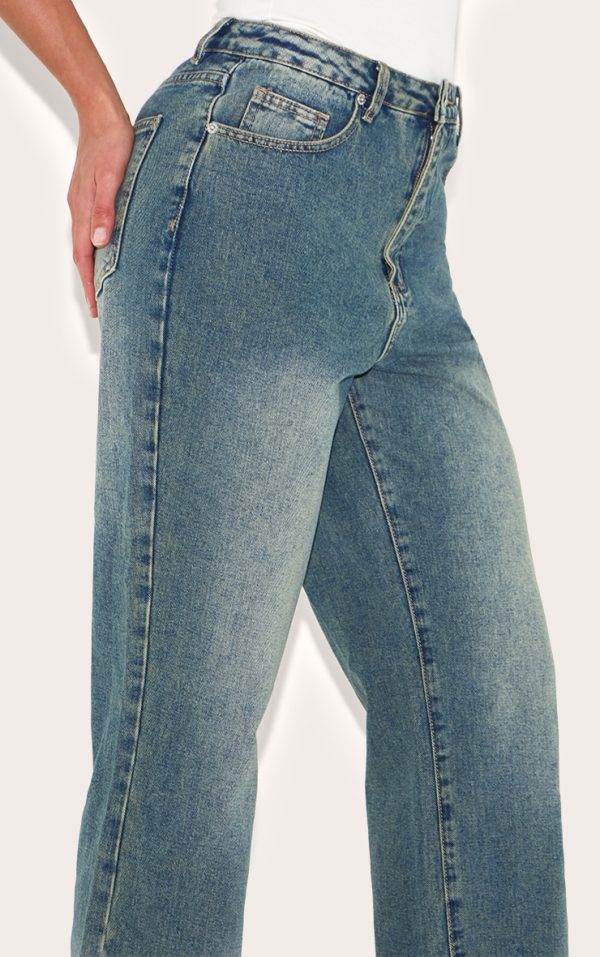 e931894b15c3b548b4080e0830f99775f37c8486_CNL4608_4_tall_indigo_vintage_wash_frayed_hem_wide_leg_jeans