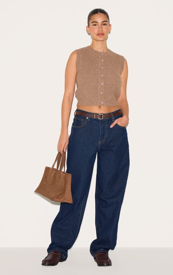 eb14cb670df4fae746854a698c6465915f422183_CNL7625_3_mushroom_chunky_knit_sleeveless_jumper