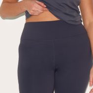 eb6ef7a238c60155ec5ca501ed3488dc0813dadd_CNL5114_9_charcoal_sculpt_cropped_gym_leggings