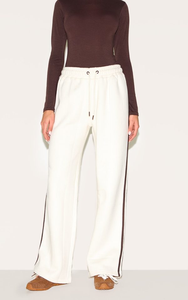 ebf6fcd2ba7649a840cfc2c01602ac9d0c077602_CNL9573_2_cream_wide_leg_tape_detail_joggers