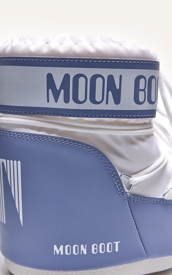 ecfe1c70c1a200101def63d0e915626a61023ae4_CNI7883_4_moon_boot_grey_and_white_icon_low