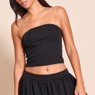 ee764b374fa9fd7563e50d005ab761296d9dd306_CNM6145_1_black_woven_seam_detail_bandeau_top