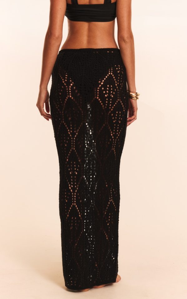 ef0d95501072755205404f22d6ac4c11be49f948_CNM5389_3_black_crochet_knot_detail_maxi_beach_skirt