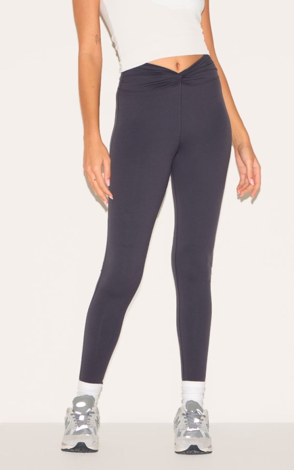f13d6d66b2aaef662a3e33b357ed00719fdb4987_CNL5089_2_charcoal_sculpt_twist_front_gym_leggings