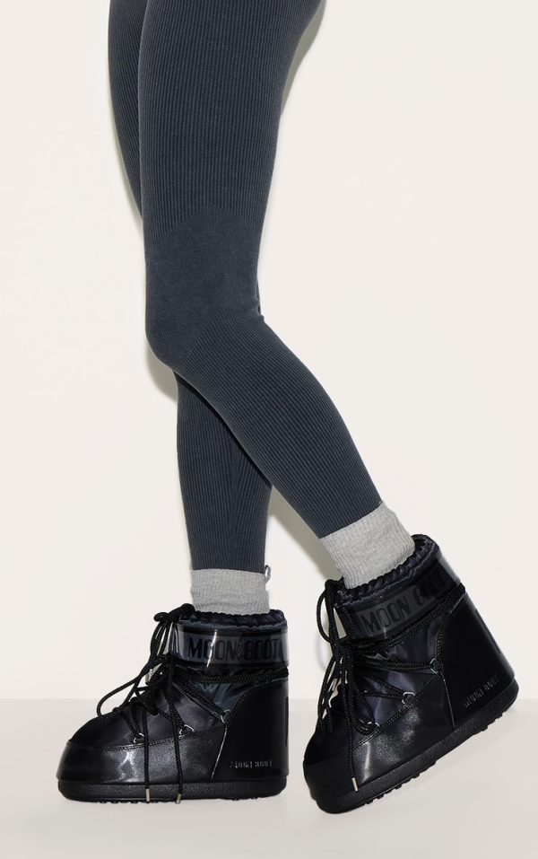 f4081b78cfb71207e572e6ce56ca97e6997469df_CNB3390_5_moon_boot_black_low_glance