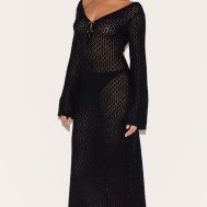 f6966dba5b00c46796647111021c50e2906de4b8_CNM4788_3_petite_black_knit_v_neck_maxi_dress