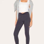 fc055a98ef7a34ce836cda1a465714abb7d2597e_CNL5089_1_charcoal_sculpt_twist_front_gym_leggings