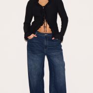 fc3999db4c3ee85cc906a26e0efc9ad5d8ee321b_CNH3152_3_plus_black_textured_knit_frill_detail_tie_front_top