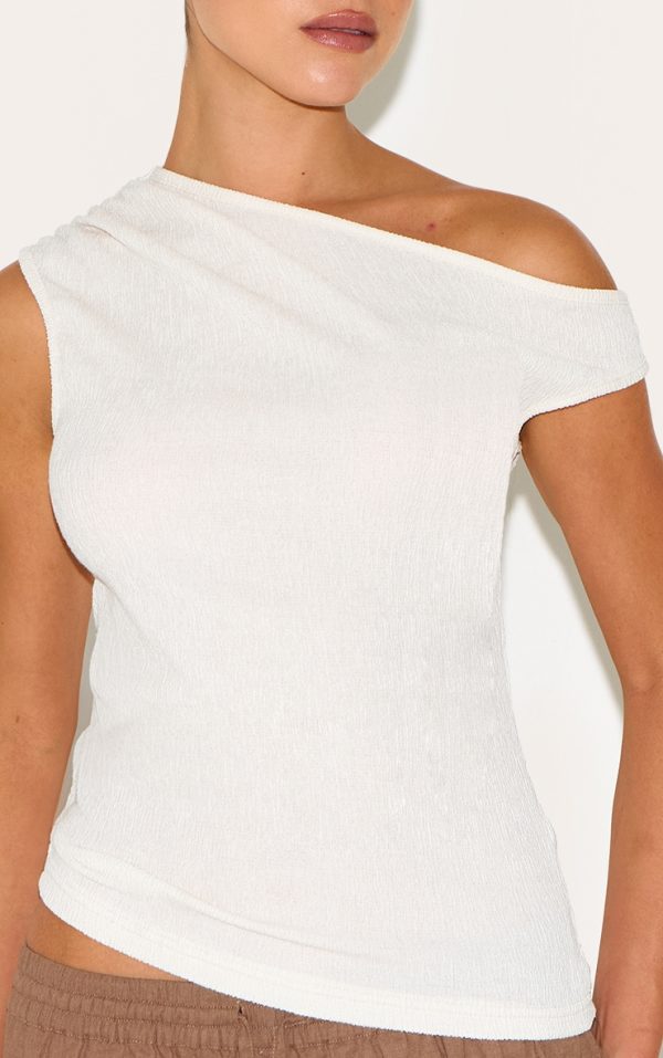 fe1f546dcb6468736969945f937a7e1e99780c4b_CNM8067_4_cream_textured_asymmetric_neckline_long_top